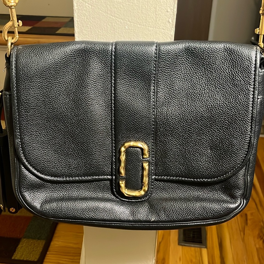 Black Marc Jacobs crossbody